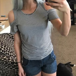 Cold shoulder top